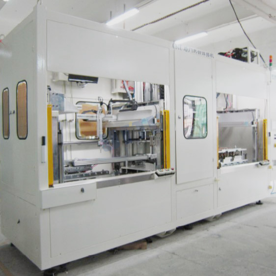 通用型汽車門護(hù)板三軸機械手監(jiān)測、熱鉚和超聲波焊接、三軸機械手隔音棉超聲波焊接設(shè)備